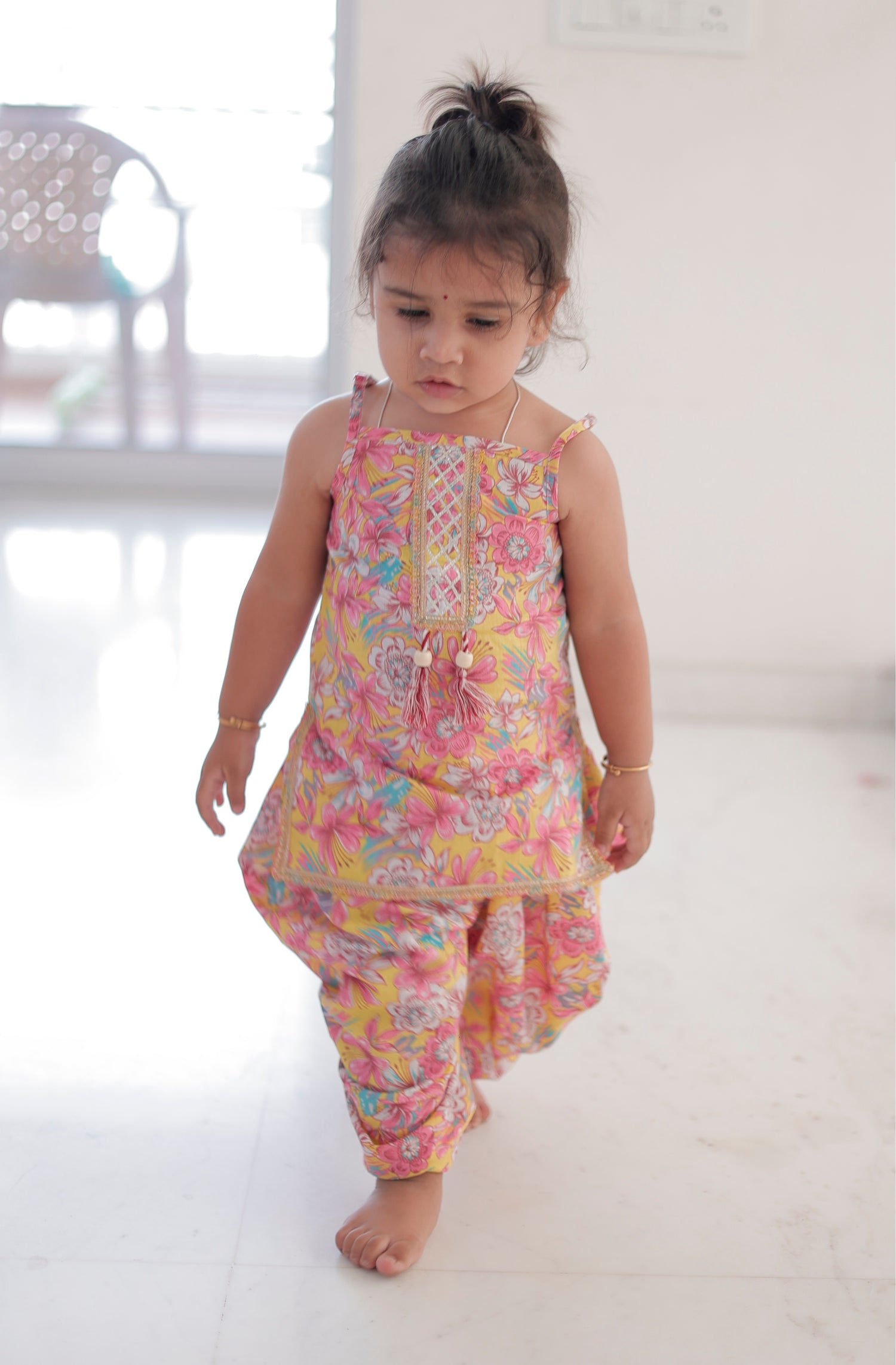 Girls Ethnic Wear